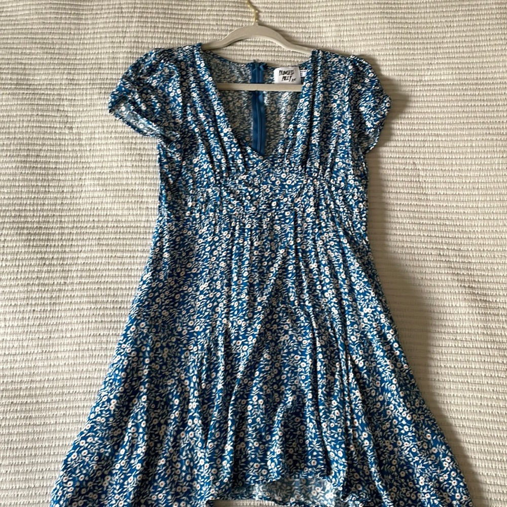Princess Polly blue floral mini dress (US size 6)